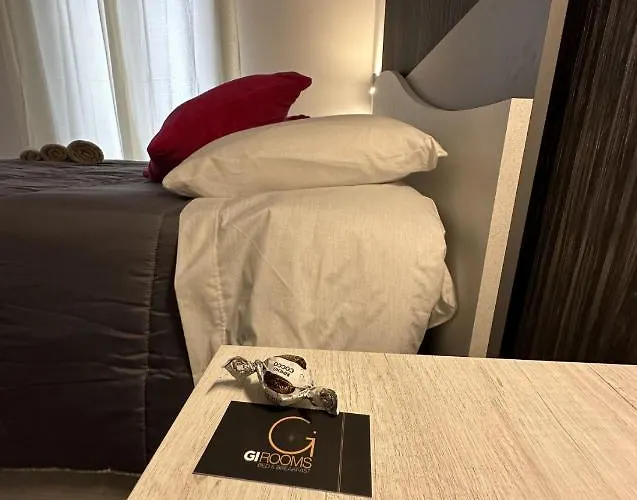 Girooms Frühstückspension Crotone