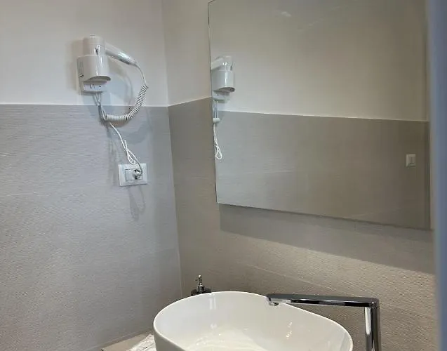 Bed & Breakfast Girooms *