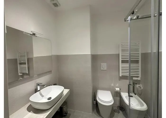 Bed & Breakfast Girooms